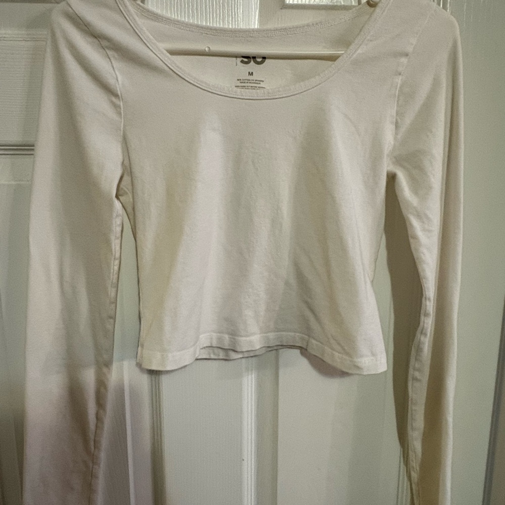 SO Women's Off-White Long Sleeve Top